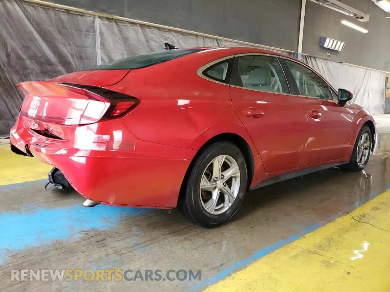 3 Photograph of a damaged car 5NPEG4JA4MH080816 HYUNDAI SONATA 2021