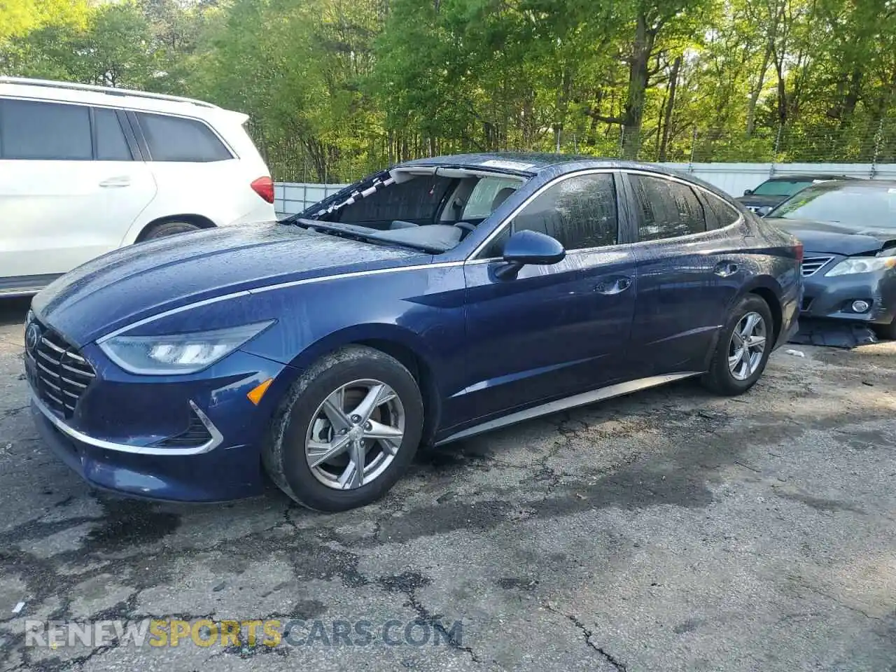 1 Photograph of a damaged car 5NPEG4JA4MH082758 HYUNDAI SONATA 2021