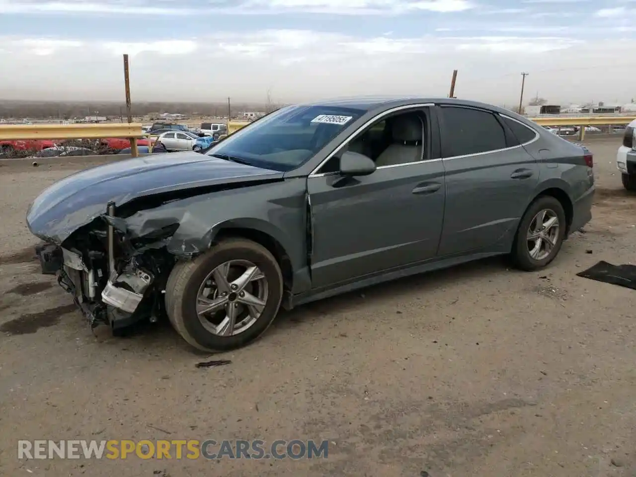 1 Photograph of a damaged car 5NPEG4JA4MH115998 HYUNDAI SONATA 2021