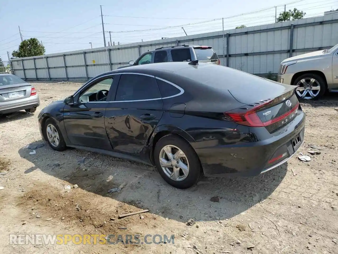 2 Photograph of a damaged car 5NPEG4JA4MH116309 HYUNDAI SONATA 2021