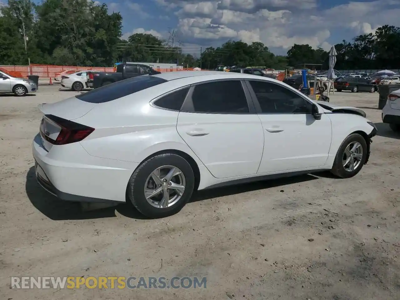 3 Photograph of a damaged car 5NPEG4JA6MH071566 HYUNDAI SONATA 2021