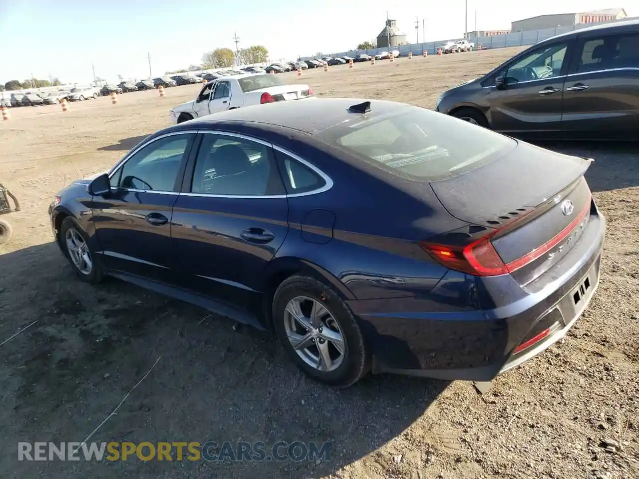 2 Photograph of a damaged car 5NPEG4JA6MH118319 HYUNDAI SONATA 2021