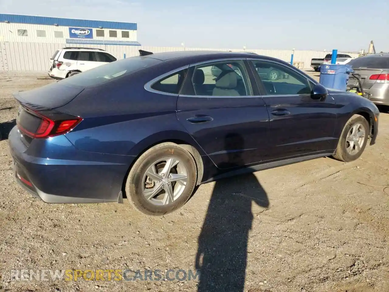 3 Photograph of a damaged car 5NPEG4JA6MH118319 HYUNDAI SONATA 2021