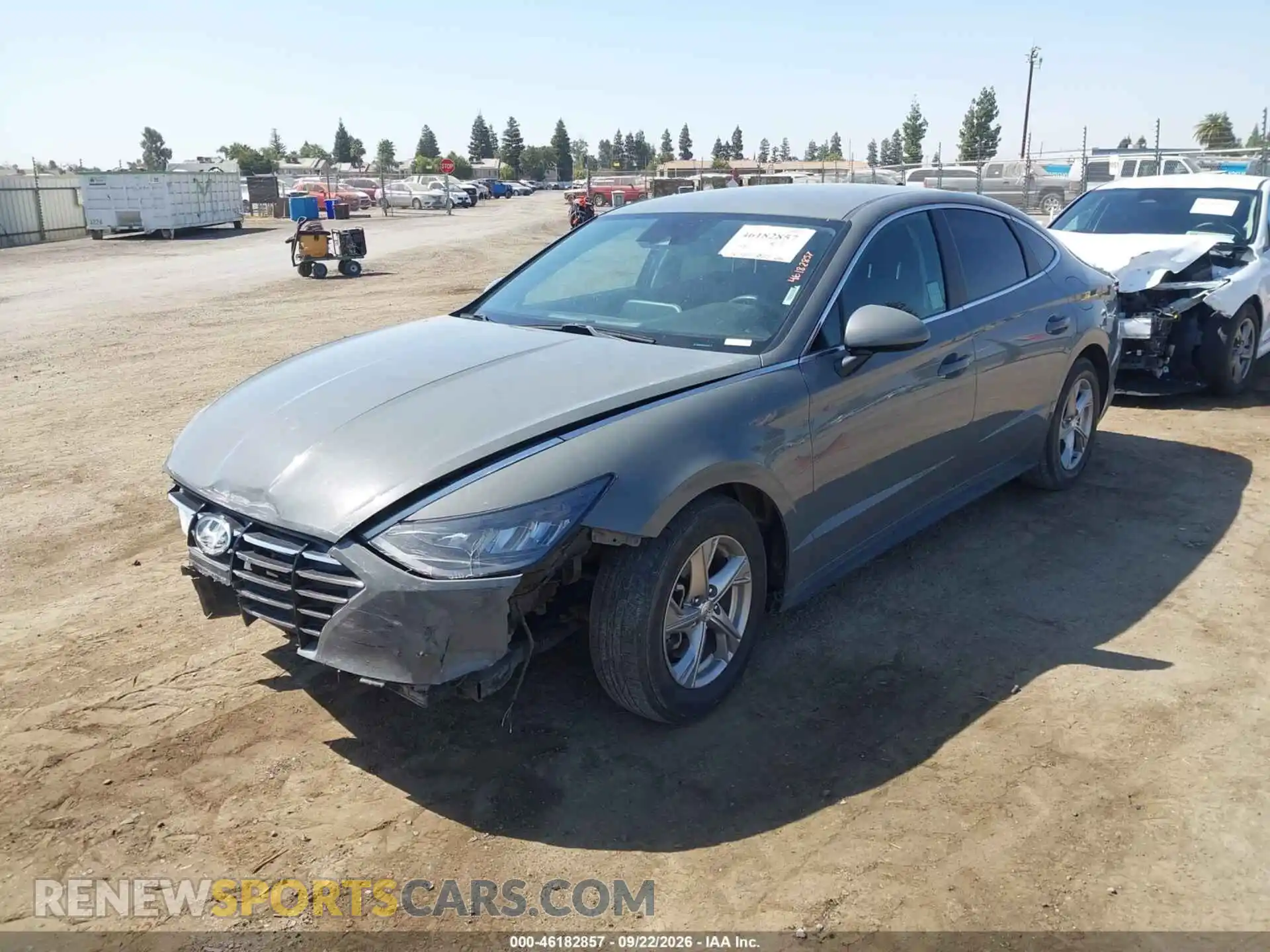 2 Photograph of a damaged car 5NPEG4JA8MH073027 HYUNDAI SONATA 2021