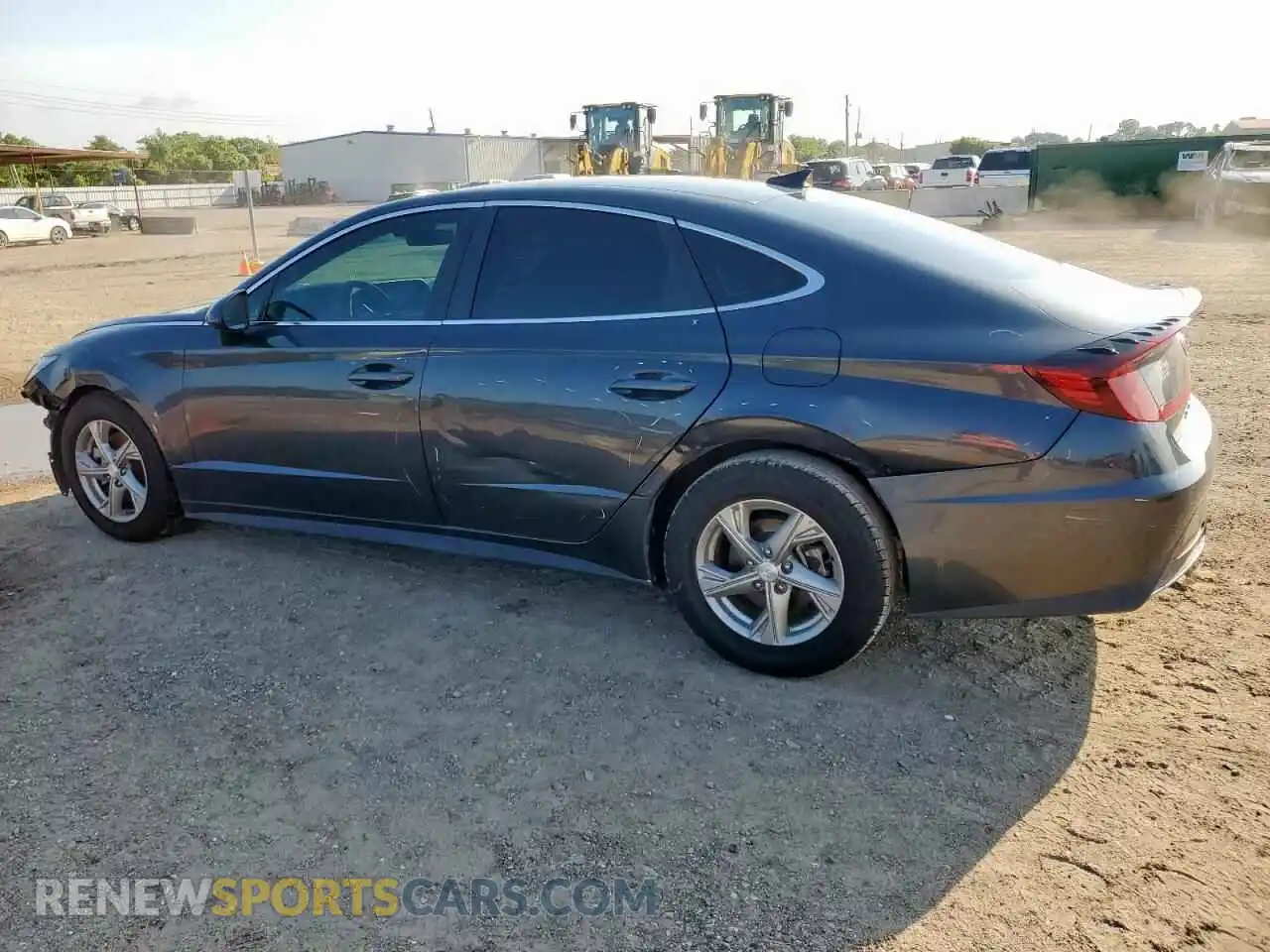 2 Photograph of a damaged car 5NPEG4JA8MH127992 HYUNDAI SONATA 2021