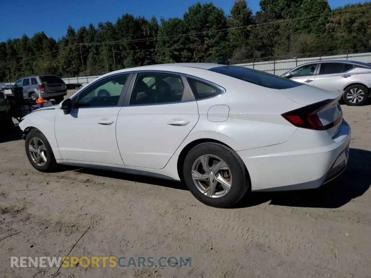 2 Photograph of a damaged car 5NPEG4JA9MH064241 HYUNDAI SONATA 2021