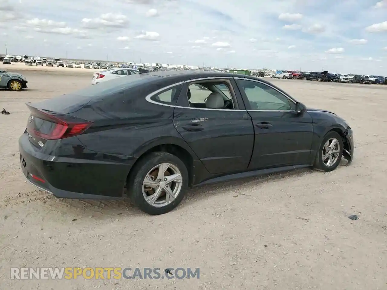 3 Photograph of a damaged car 5NPEG4JA9MH070296 HYUNDAI SONATA 2021