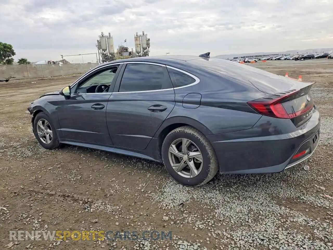 2 Photograph of a damaged car 5NPEG4JA9MH070492 HYUNDAI SONATA 2021