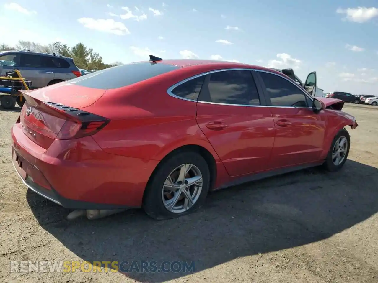 3 Photograph of a damaged car 5NPEG4JA9MH079046 HYUNDAI SONATA 2021