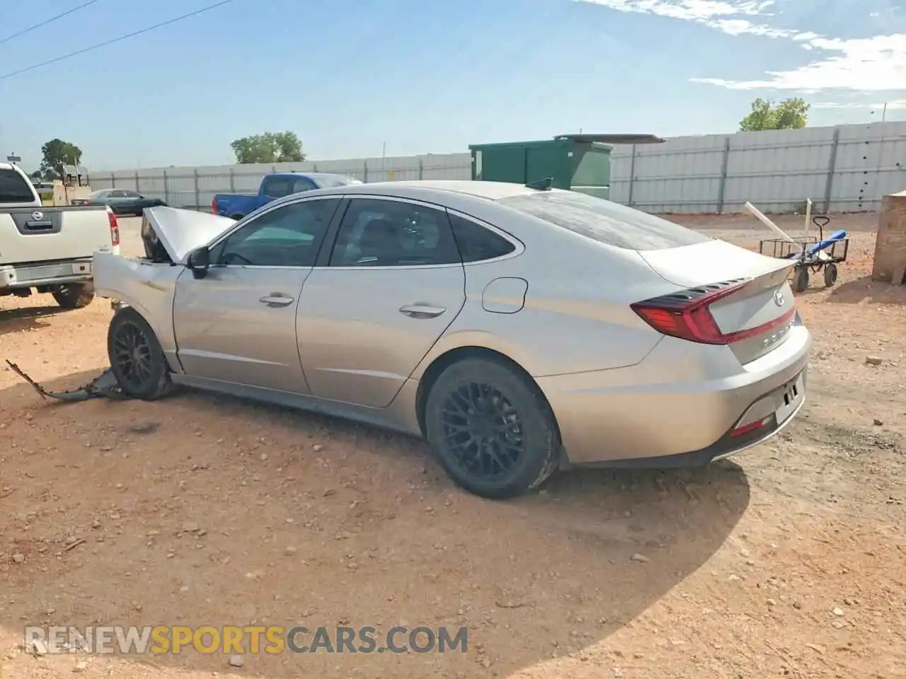 2 Photograph of a damaged car 5NPEG4JA9MH091455 HYUNDAI SONATA 2021