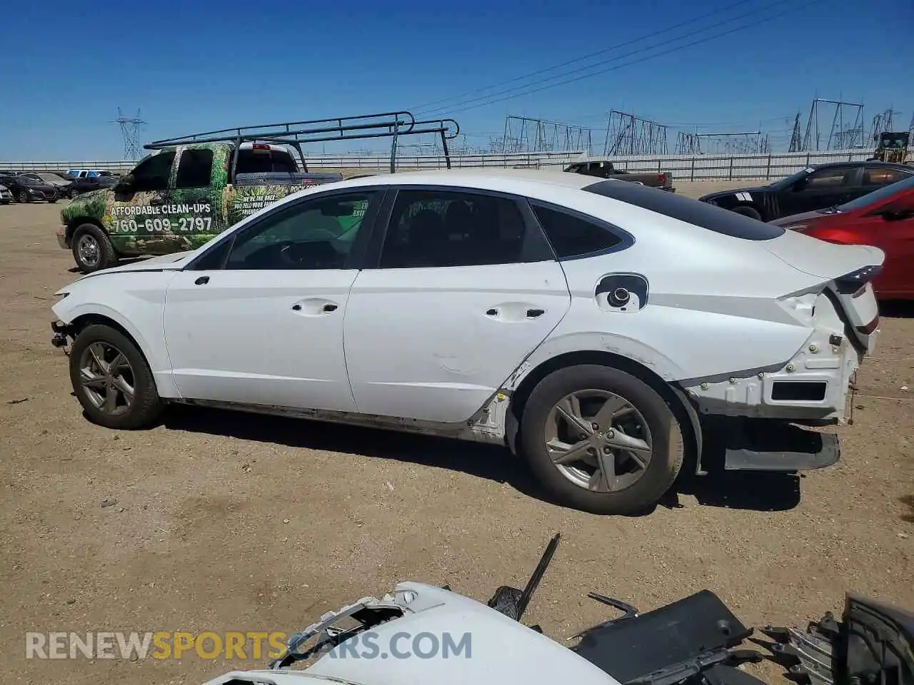 2 Photograph of a damaged car 5NPEG4JA9MH102776 HYUNDAI SONATA 2021