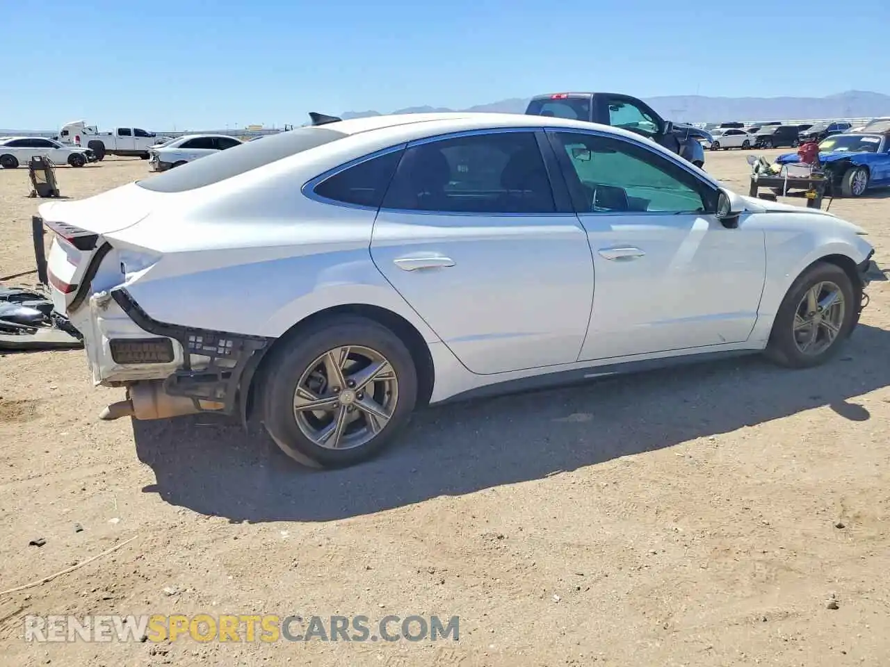 3 Photograph of a damaged car 5NPEG4JA9MH102776 HYUNDAI SONATA 2021
