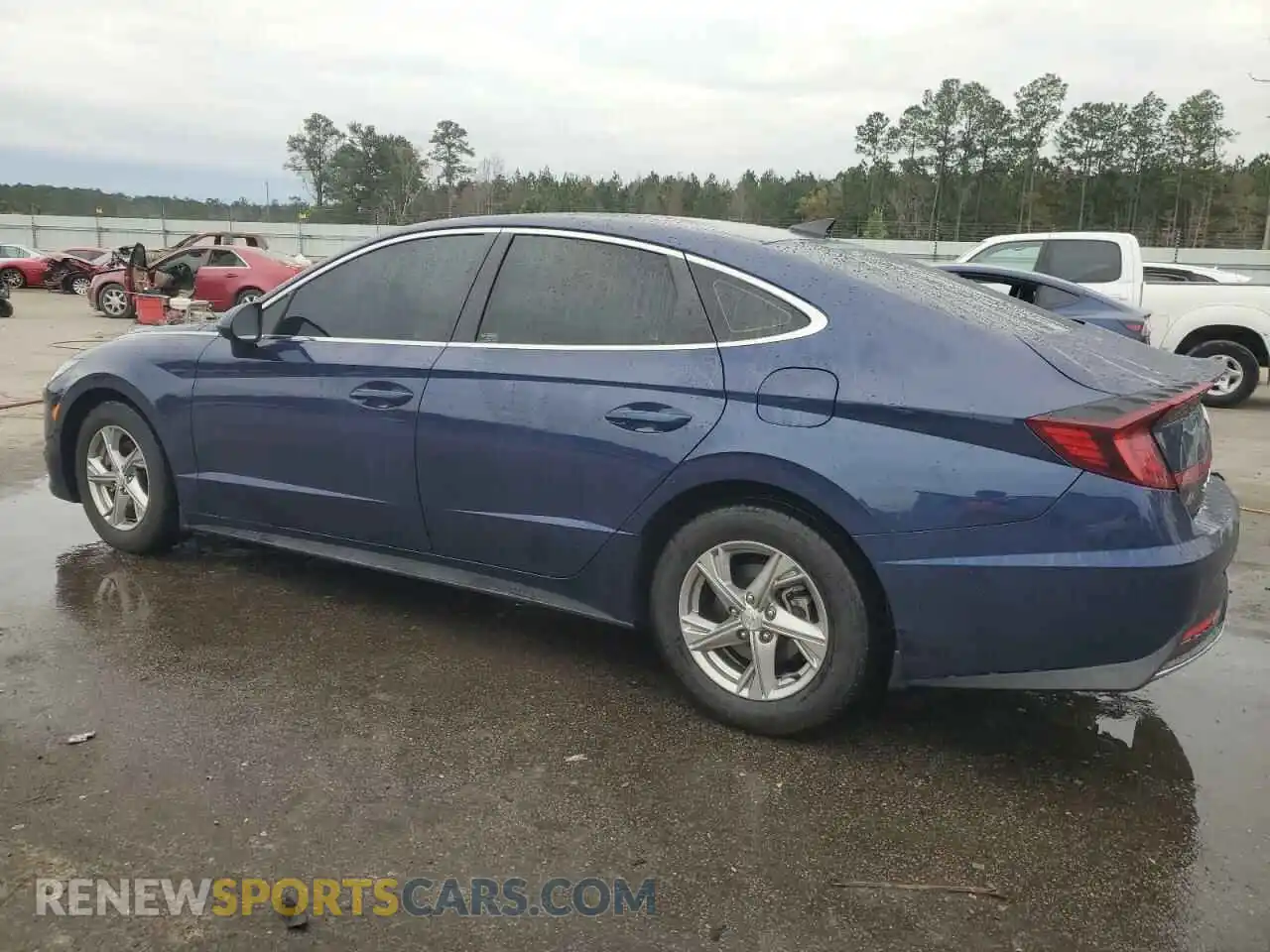 2 Photograph of a damaged car 5NPEG4JA9MH117388 HYUNDAI SONATA 2021