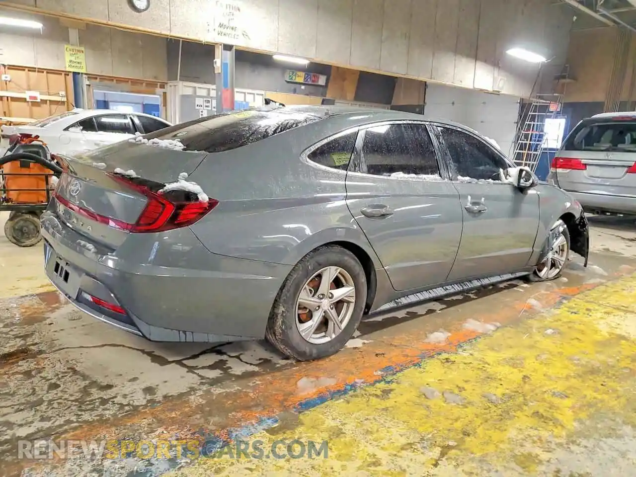3 Photograph of a damaged car 5NPEG4JA9MH127323 HYUNDAI SONATA 2021