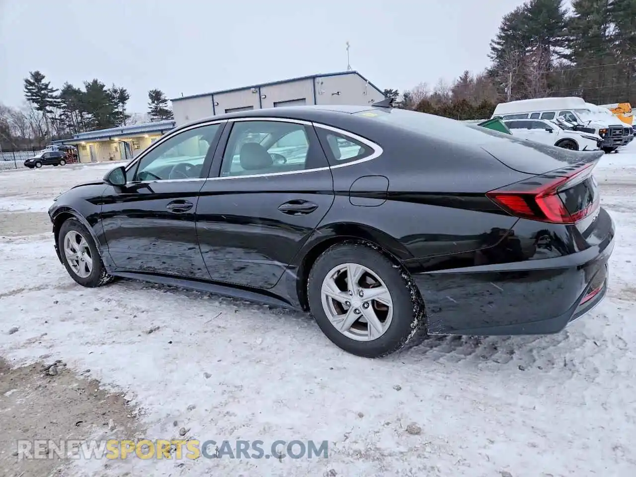 2 Photograph of a damaged car 5NPEG4JAXMH066158 HYUNDAI SONATA 2021