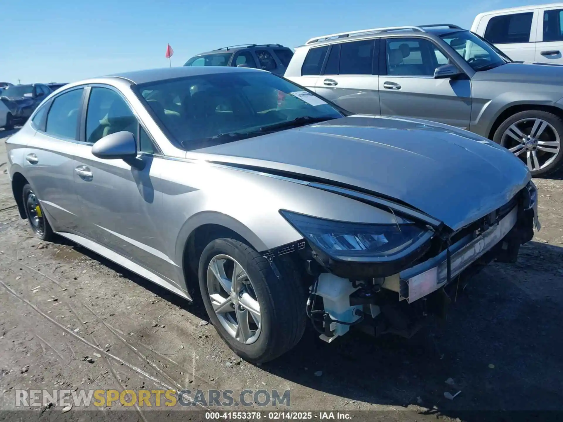 1 Photograph of a damaged car 5NPEG4JAXMH075720 HYUNDAI SONATA 2021