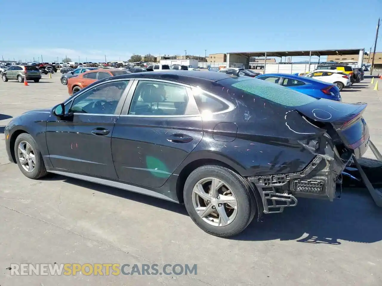 2 Photograph of a damaged car 5NPEG4JAXMH115875 HYUNDAI SONATA 2021