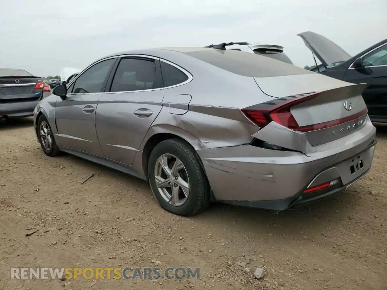 2 Photograph of a damaged car 5NPEG4JAXMH120428 HYUNDAI SONATA 2021
