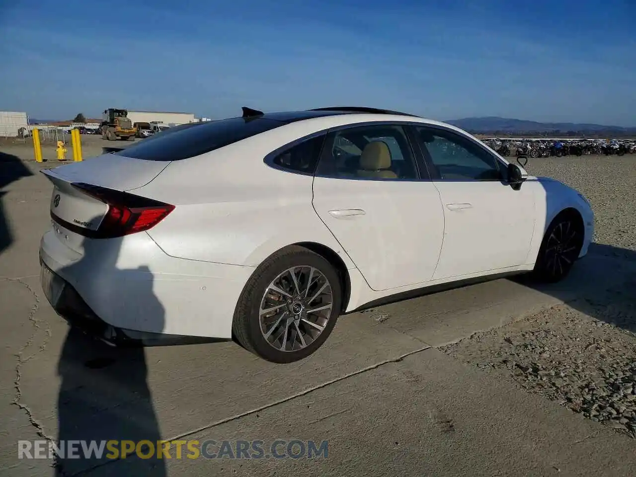 3 Photograph of a damaged car 5NPEH4J20MH104034 HYUNDAI SONATA 2021