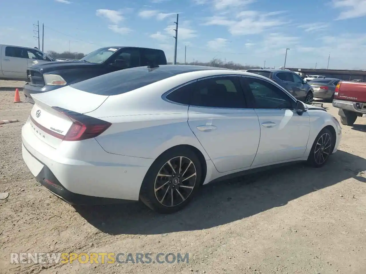 3 Photograph of a damaged car 5NPEH4J20MH112067 HYUNDAI SONATA 2021