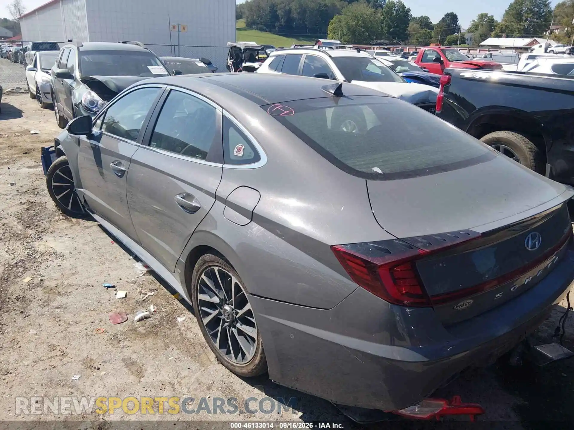 3 Photograph of a damaged car 5NPEH4J22MH092369 HYUNDAI SONATA 2021