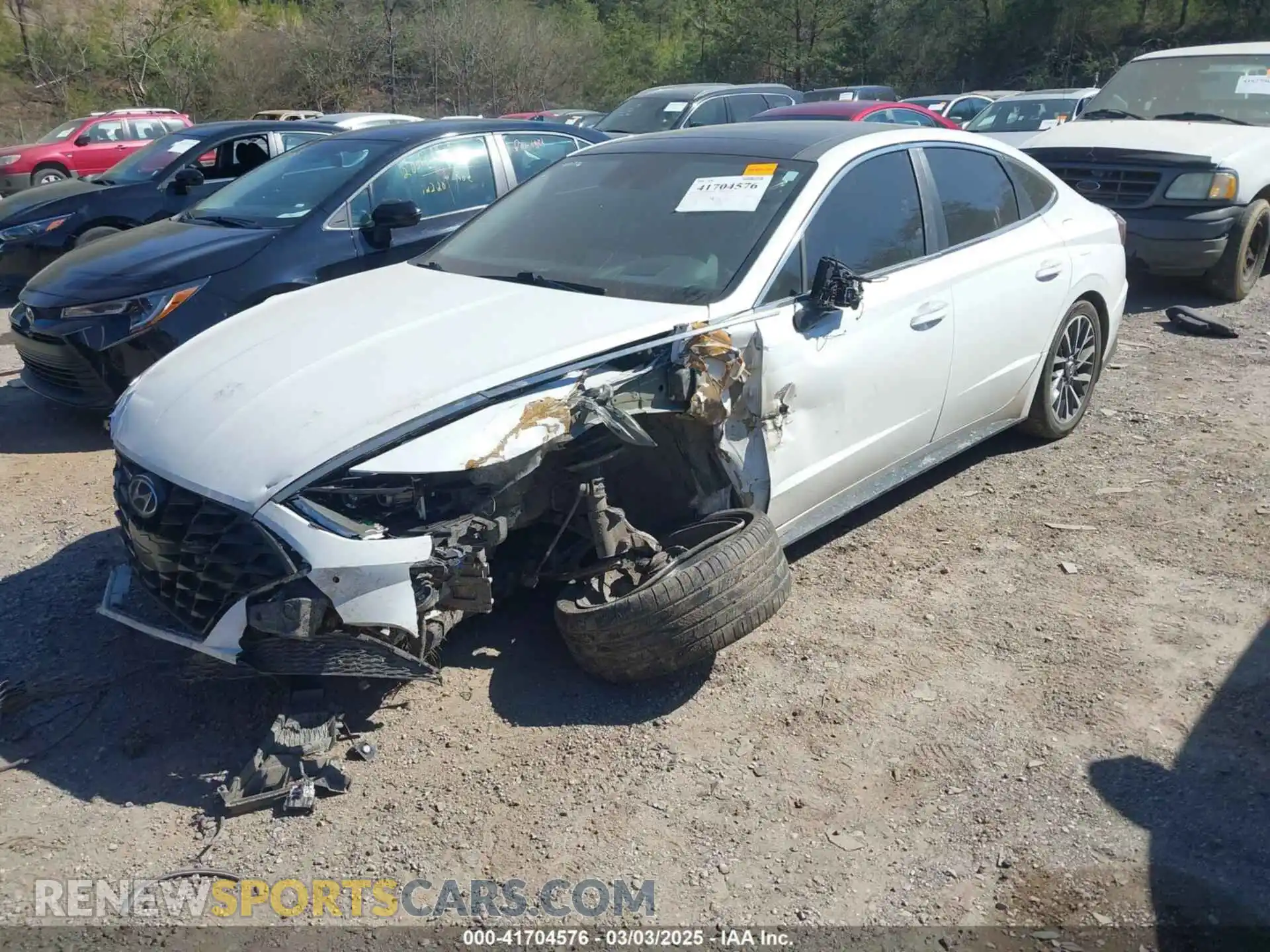 2 Photograph of a damaged car 5NPEH4J23MH115934 HYUNDAI SONATA 2021