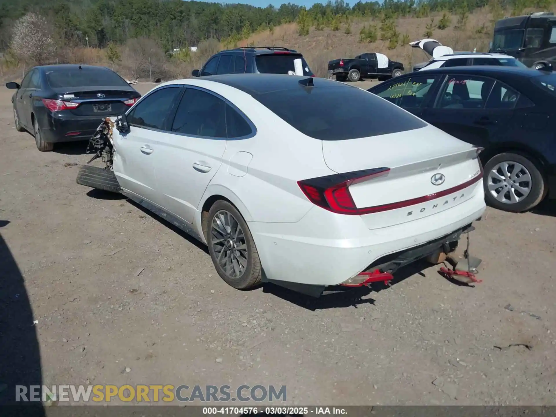 3 Photograph of a damaged car 5NPEH4J23MH115934 HYUNDAI SONATA 2021