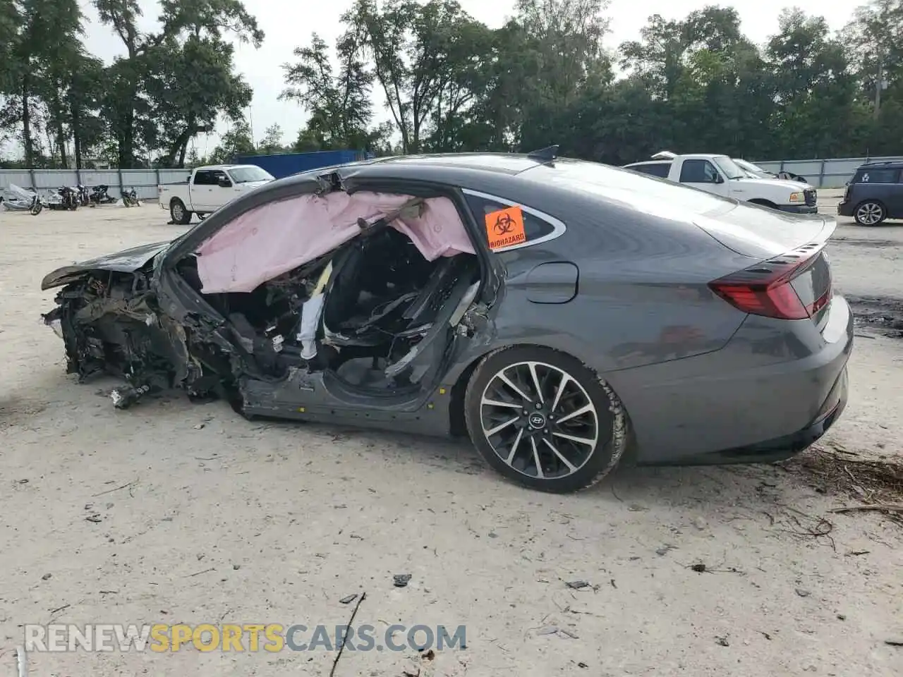 2 Photograph of a damaged car 5NPEH4J23MH116517 HYUNDAI SONATA 2021