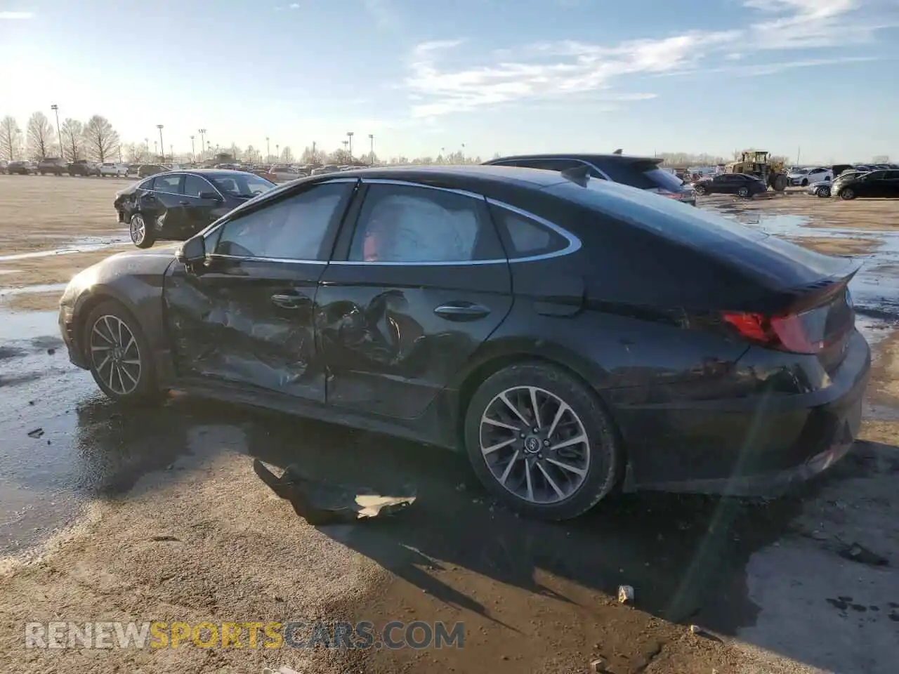 2 Photograph of a damaged car 5NPEH4J24MH115800 HYUNDAI SONATA 2021