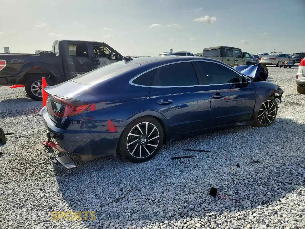 3 Фотография поврежденного автомобиля 5NPEH4J25MH092849 HYUNDAI SONATA 2021