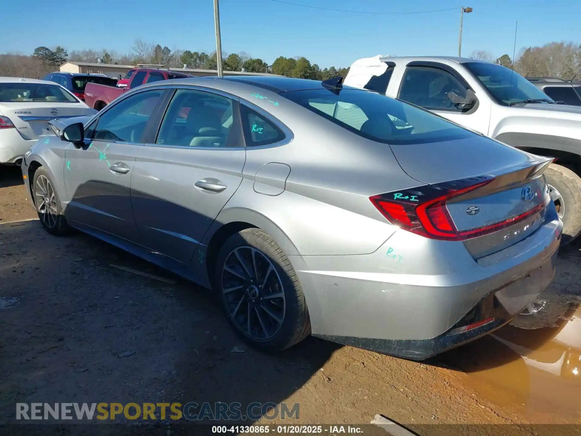 3 Photograph of a damaged car 5NPEH4J26MH066194 HYUNDAI SONATA 2021