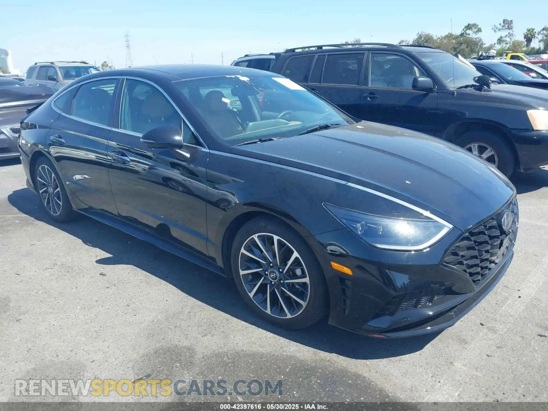 1 Photograph of a damaged car 5NPEH4J26MH122408 HYUNDAI SONATA 2021