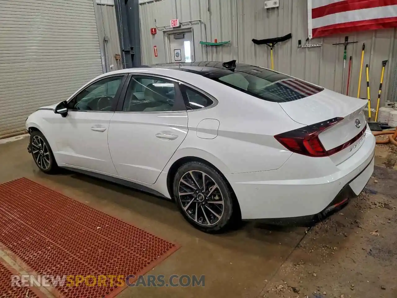 2 Photograph of a damaged car 5NPEH4J27MH069007 HYUNDAI SONATA 2021