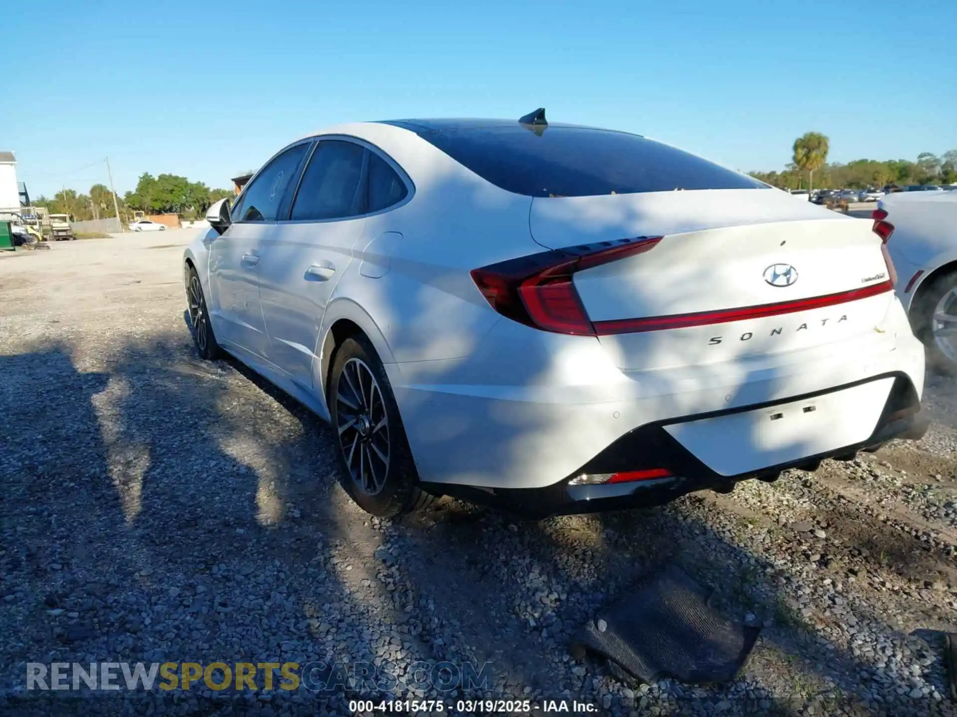3 Photograph of a damaged car 5NPEH4J27MH076071 HYUNDAI SONATA 2021