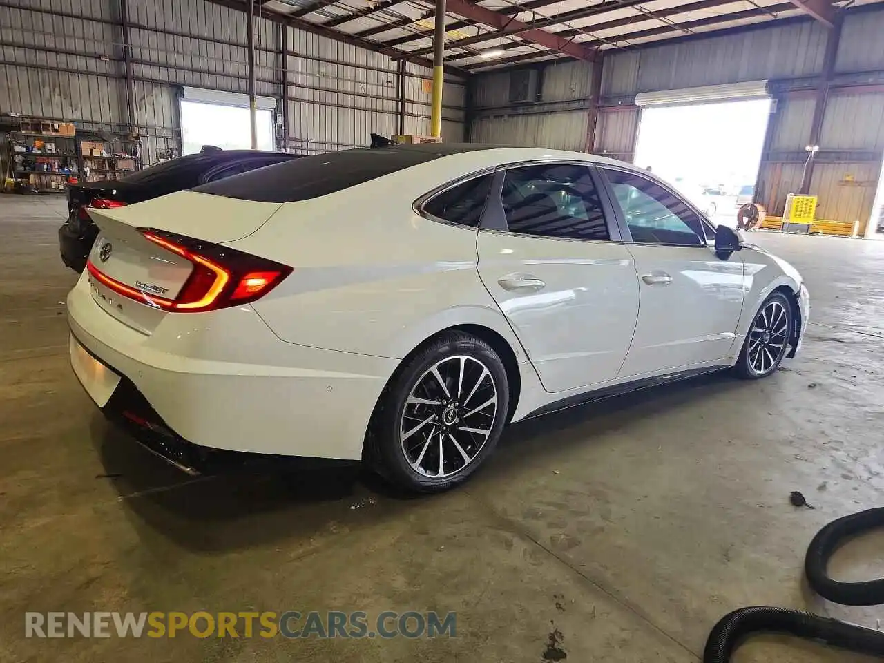 3 Photograph of a damaged car 5NPEH4J2XMH075948 HYUNDAI SONATA 2021
