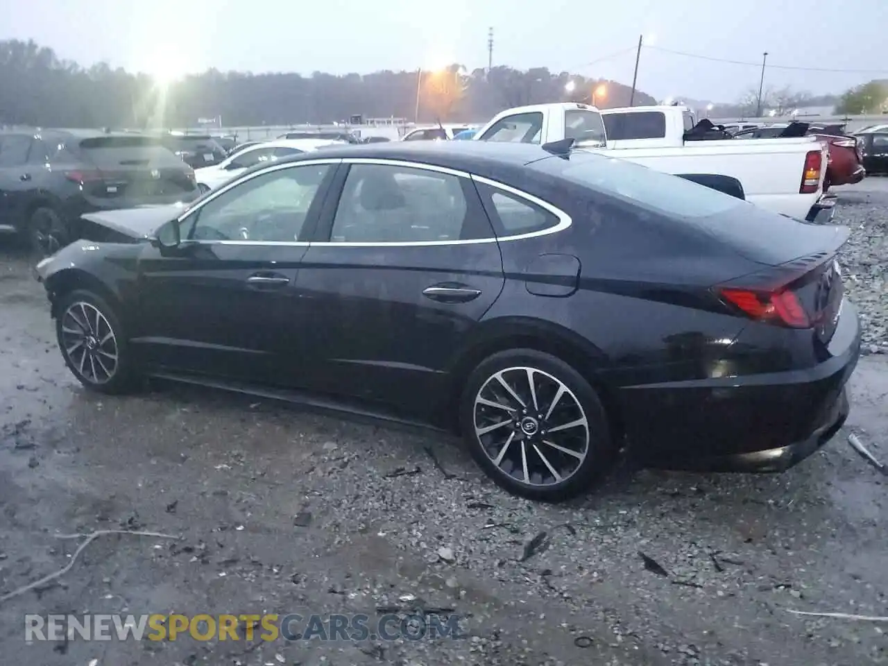 2 Photograph of a damaged car 5NPEH4J2XMH087906 HYUNDAI SONATA 2021