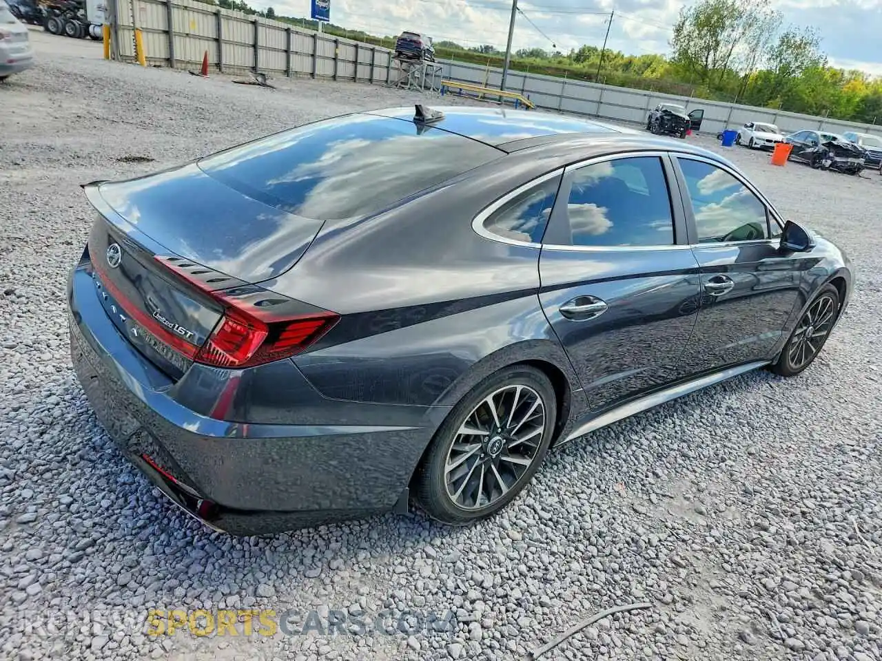 3 Photograph of a damaged car 5NPEH4J2XMH092328 HYUNDAI SONATA 2021