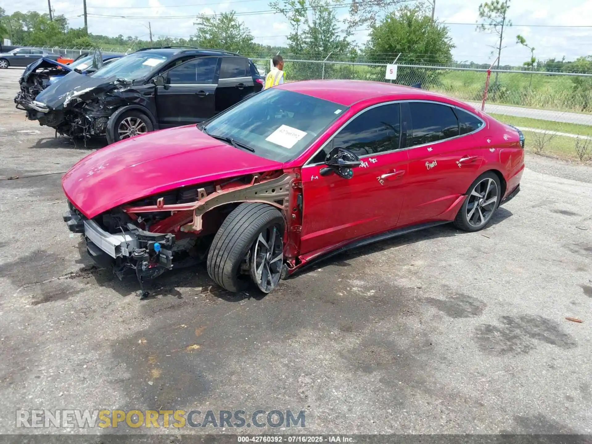 2 Photograph of a damaged car 5NPEJ4J20MH084601 HYUNDAI SONATA 2021