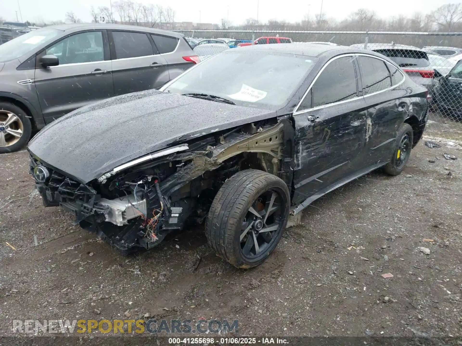 2 Photograph of a damaged car 5NPEJ4J20MH112672 HYUNDAI SONATA 2021