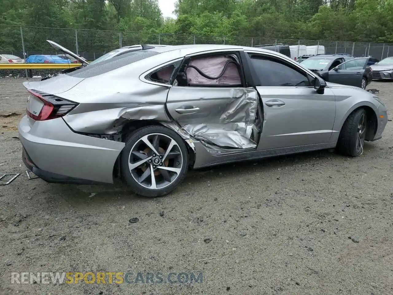 3 Photograph of a damaged car 5NPEJ4J23MH099707 HYUNDAI SONATA 2021