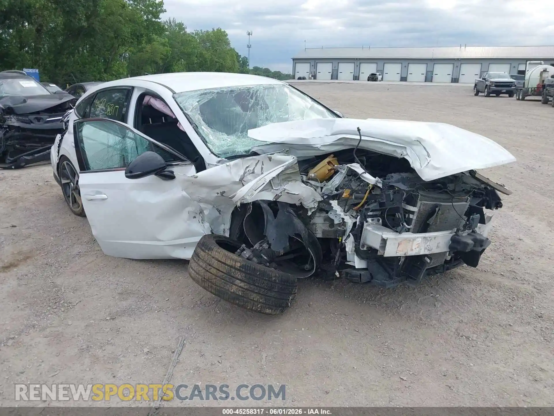 1 Фотография поврежденного автомобиля 5NPEJ4J23MH102511 HYUNDAI SONATA 2021