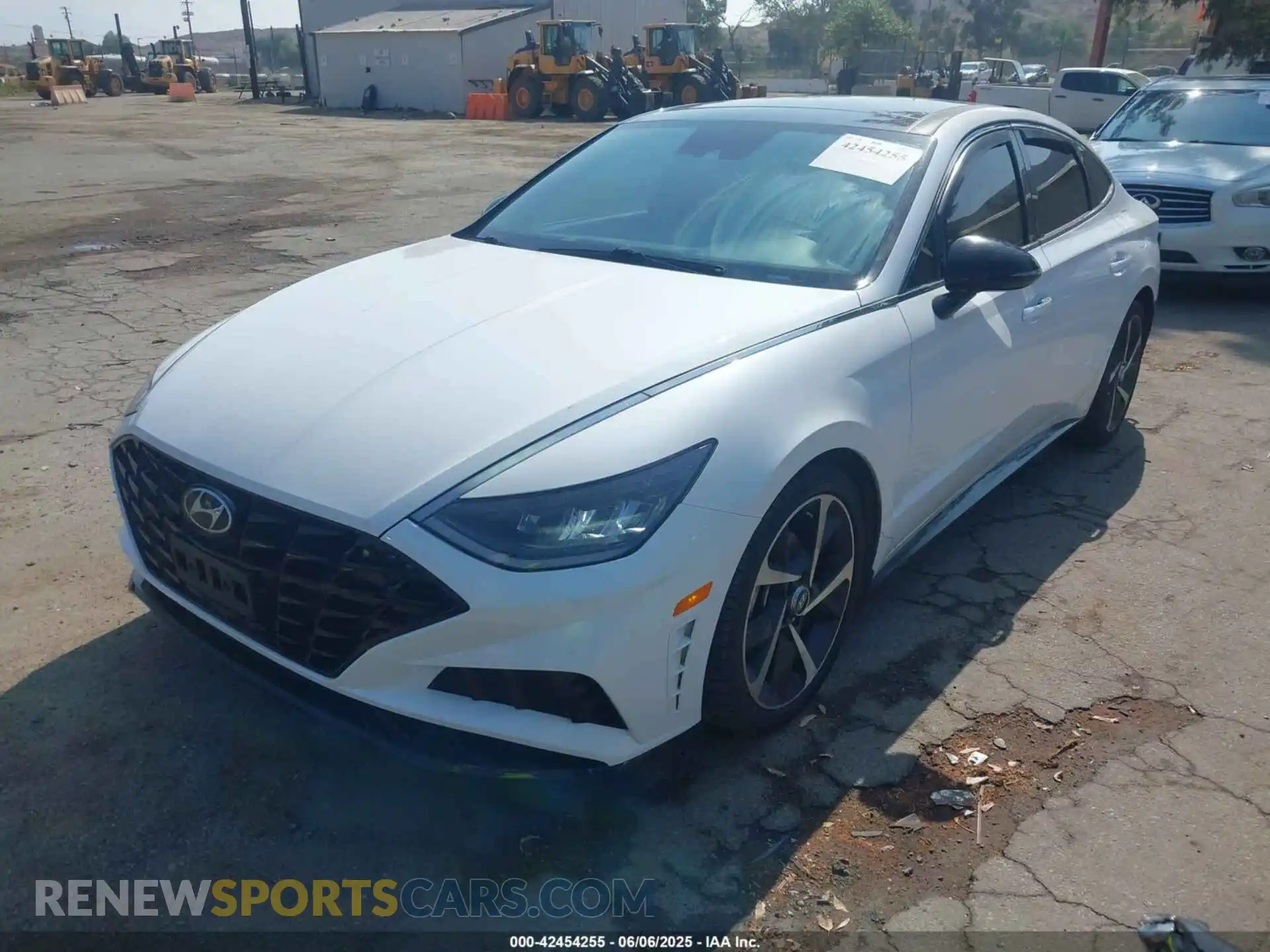 2 Photograph of a damaged car 5NPEJ4J23MH132365 HYUNDAI SONATA 2021