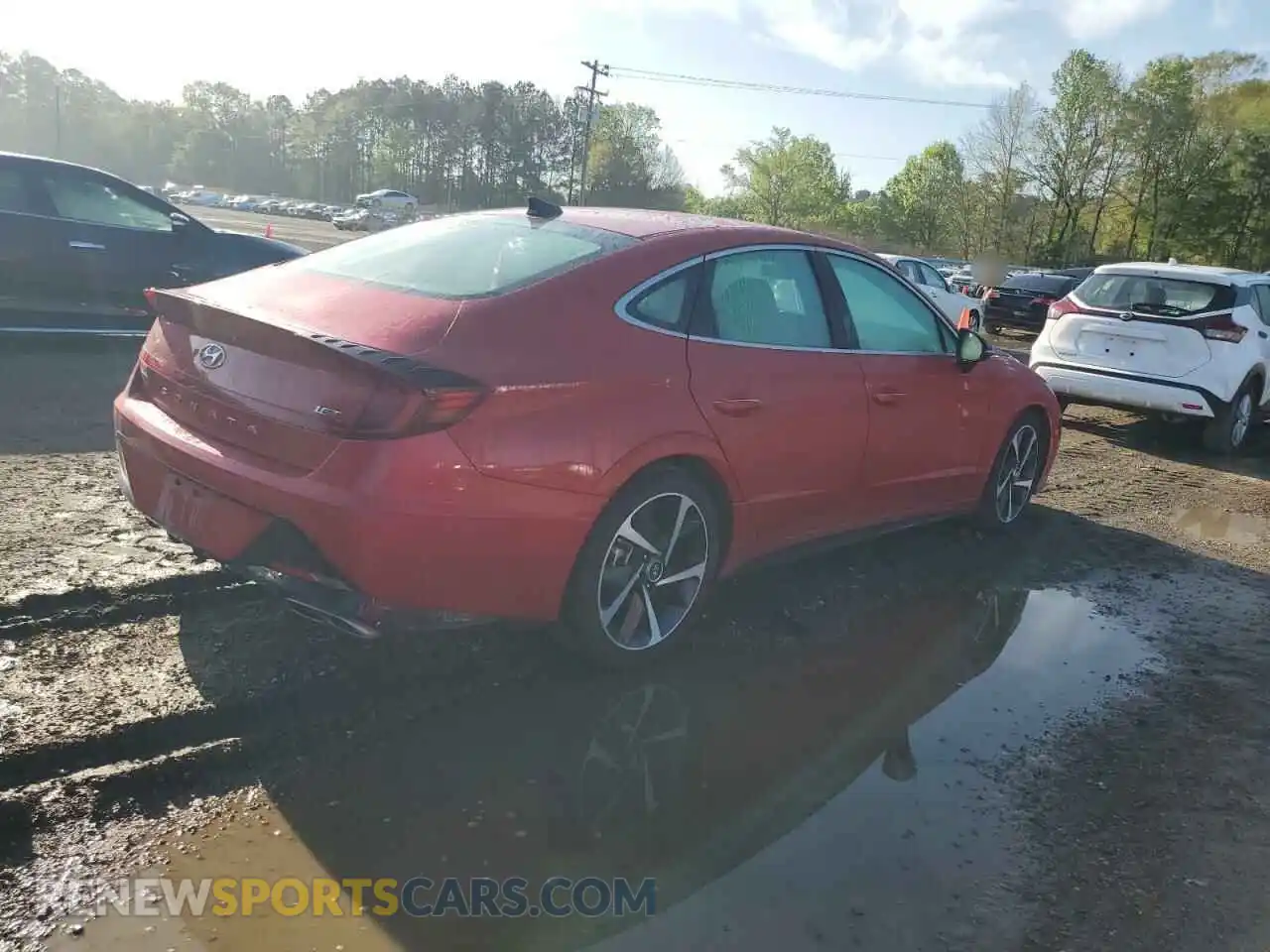 3 Photograph of a damaged car 5NPEJ4J25MH100341 HYUNDAI SONATA 2021