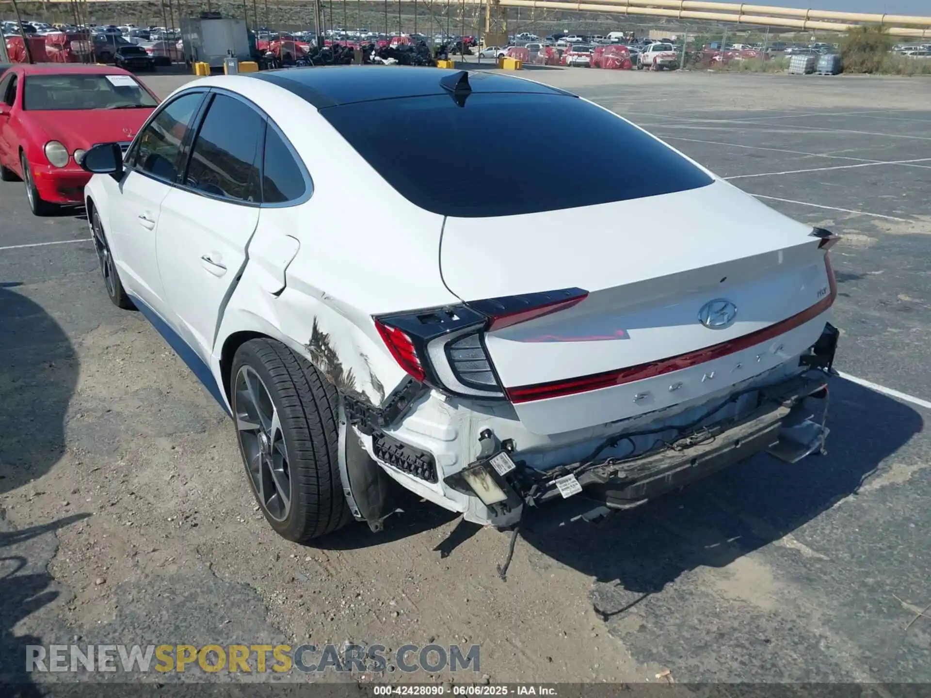 3 Photograph of a damaged car 5NPEJ4J26MH132313 HYUNDAI SONATA 2021