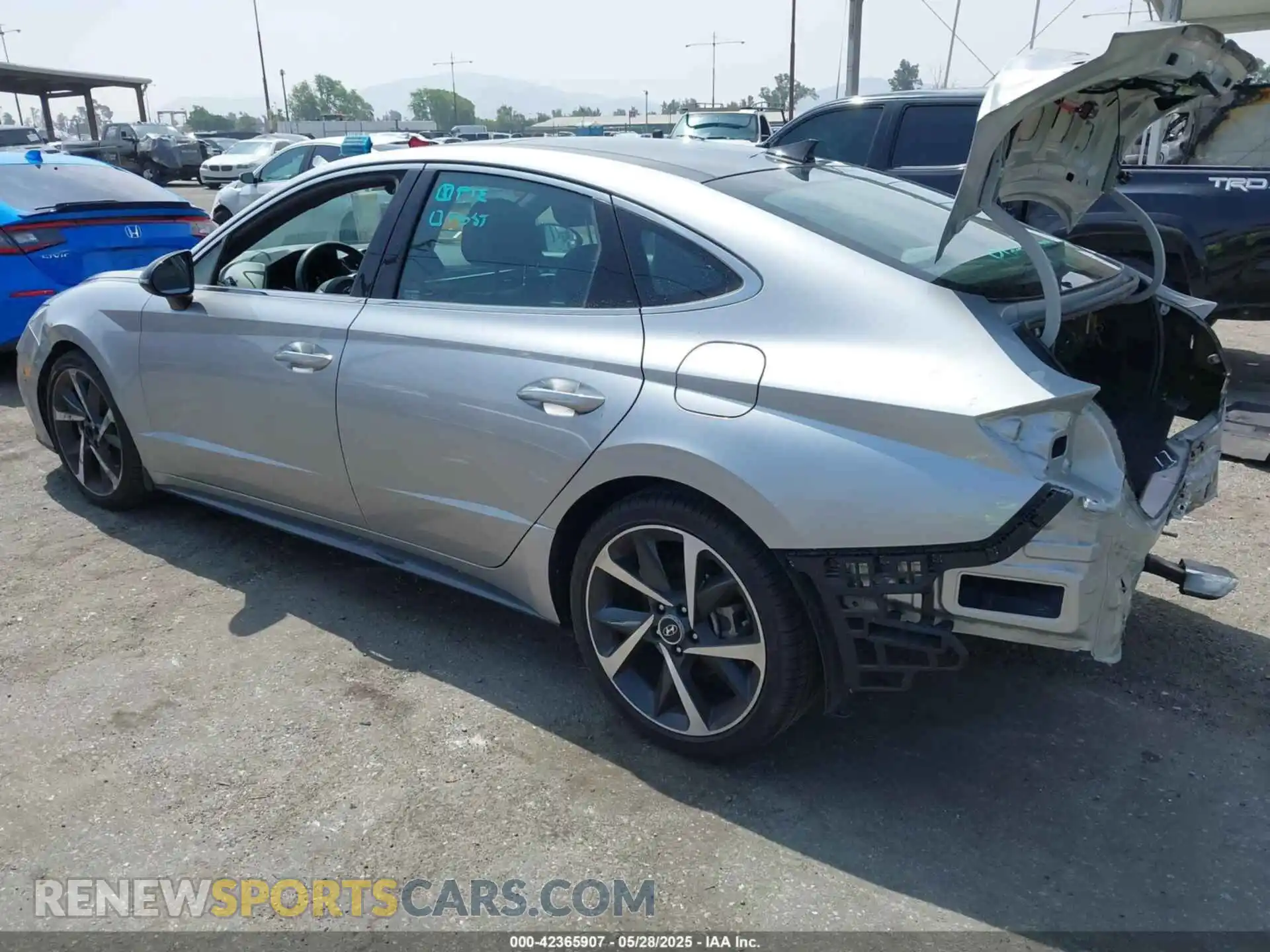 3 fotografías del automóvil dañado 5NPEJ4J2XMH132833 HYUNDAI SONATA 2021