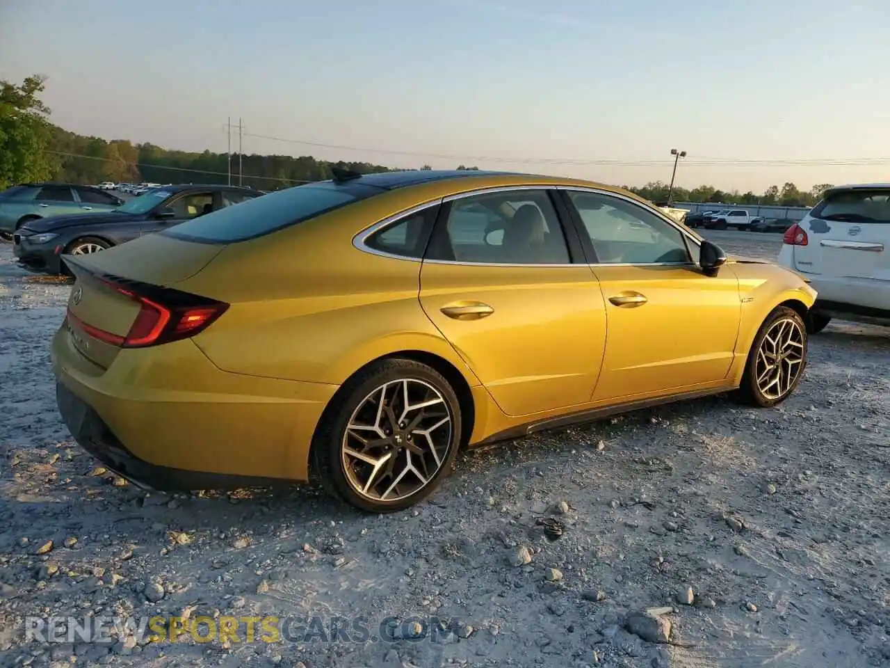 3 Photograph of a damaged car 5NPEK4JC0MH107669 HYUNDAI SONATA 2021