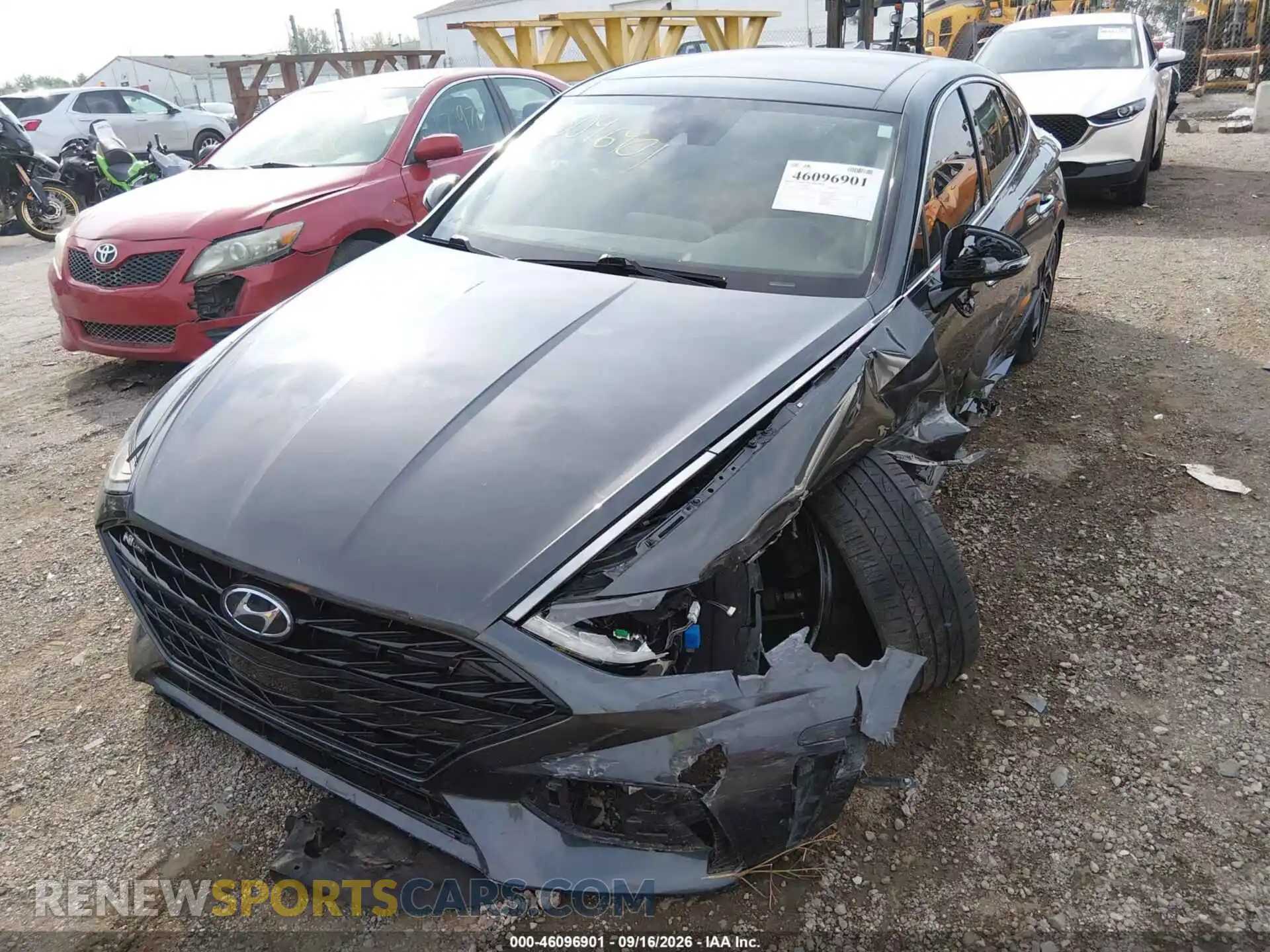 2 Photograph of a damaged car 5NPEK4JC5MH124306 HYUNDAI SONATA 2021