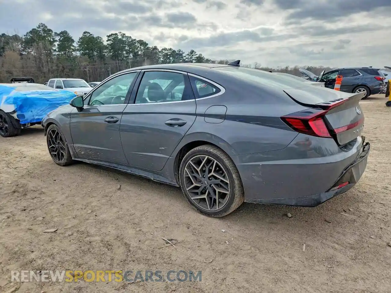 2 Photograph of a damaged car 5NPEK4JC5MH131448 HYUNDAI SONATA 2021