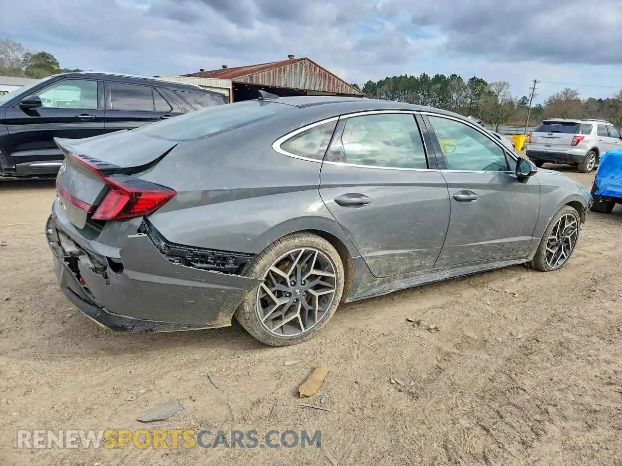 3 Photograph of a damaged car 5NPEK4JC5MH131448 HYUNDAI SONATA 2021