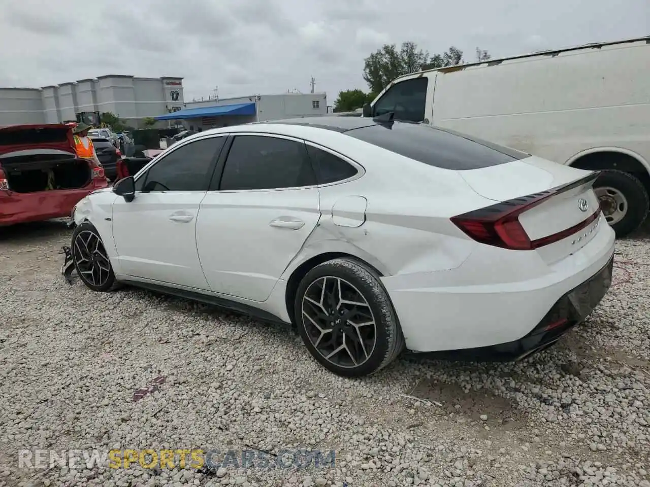 2 Photograph of a damaged car 5NPEK4JC8MH130360 HYUNDAI SONATA 2021